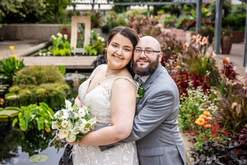 Couples portrait at the Annuals Garden on a September wedding day