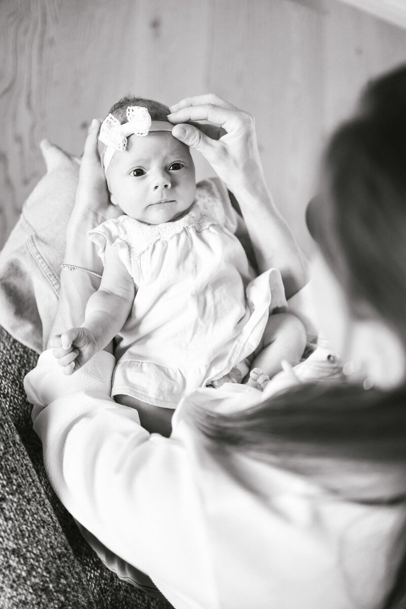 Newbornshooting Newbornfotograf Salzburg Stadt zuhause Homestory Newbornfotoshooting Babyfotoshooting