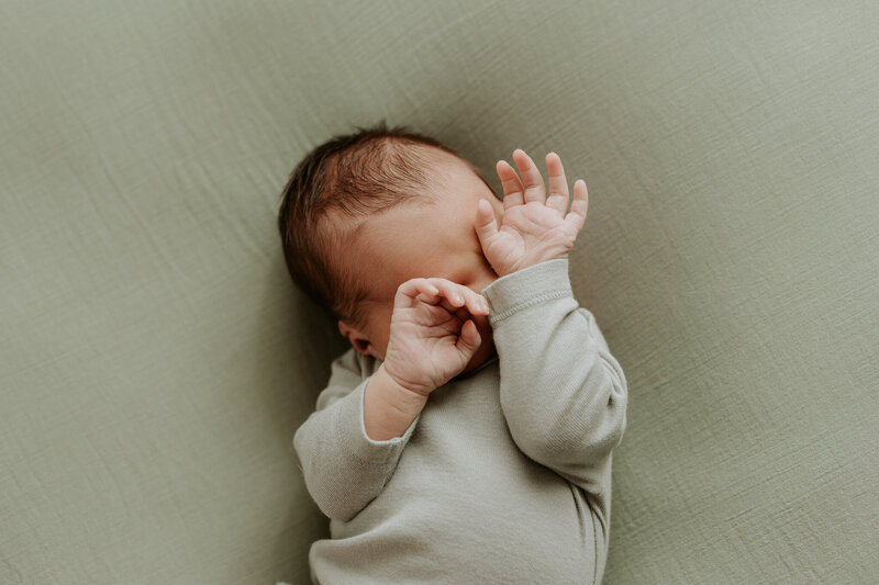best-newborn-photographers