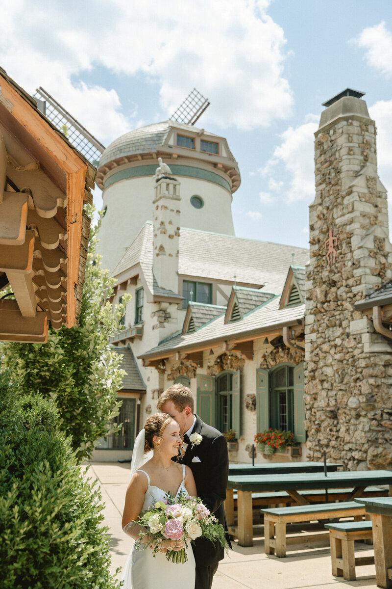 documentary-style-wedding-photographer-23