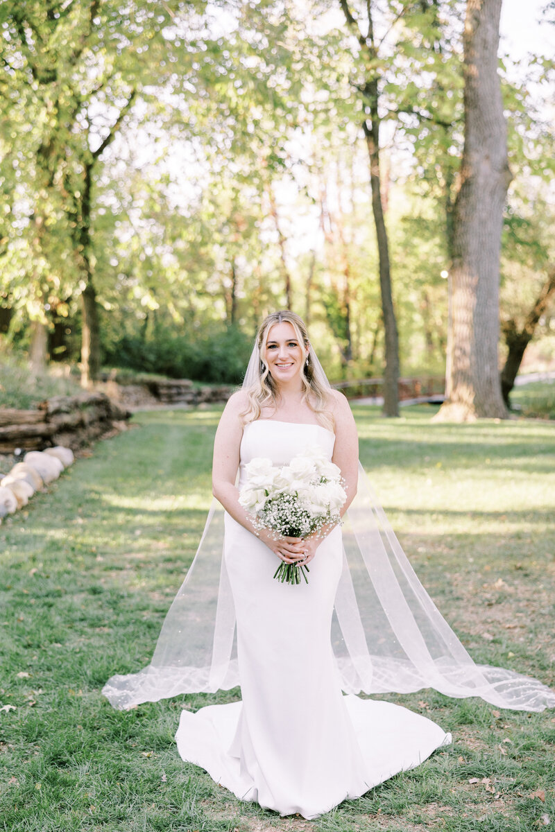 swan-lake-event-center-wedding-01