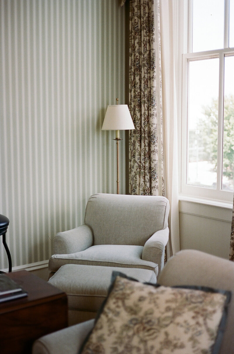 Getting ready suite at the historic capitol hotel in Little Rock, AR.