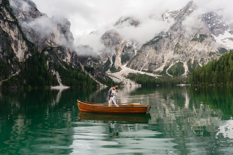 Couple in boat on lago di braies