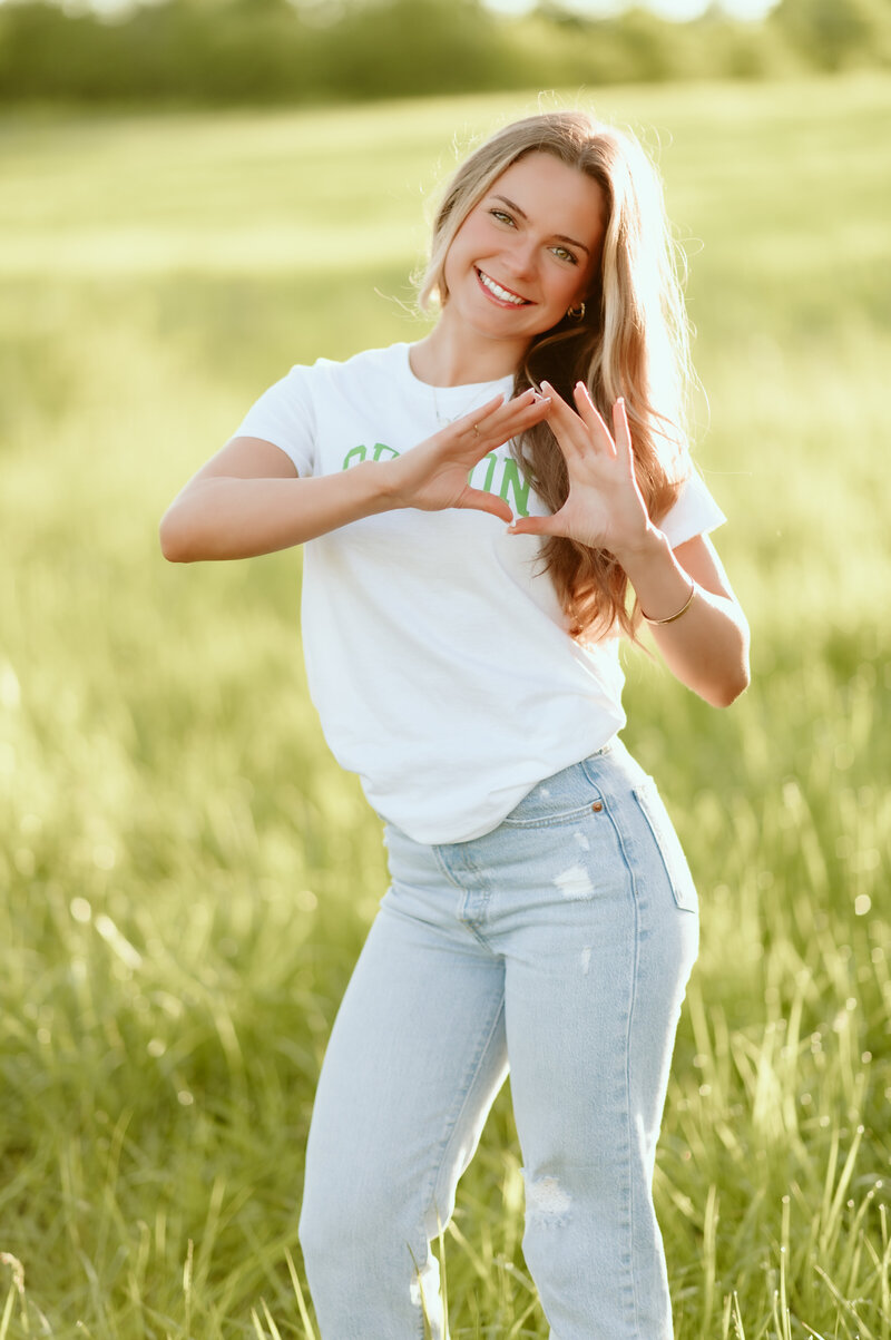 Portland Oregon Senior Photographer Graduation Photos3702