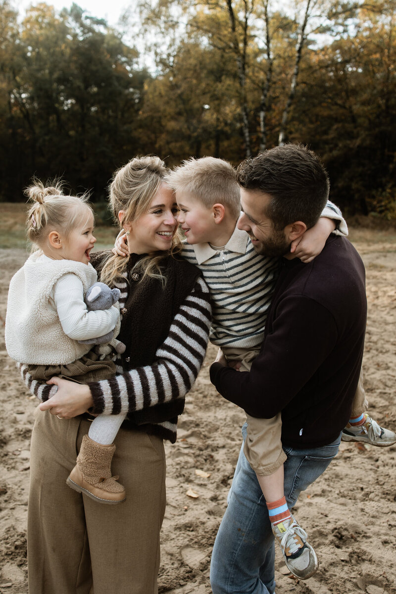 fotograaf eindhoven fotografie valkenswaard fotograaf noord brabant fotoshoot liefdevolle herinneringen la nouk fotografie