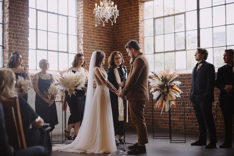 Estes Park Wedding Photographer Denver Wedding Venue Planner Della Terra Mountain Top Fall Colorful Wedding Liz Osban Photography Black Canyon Inn Wyoming Wedding Photographer Elopement Engagement 77
