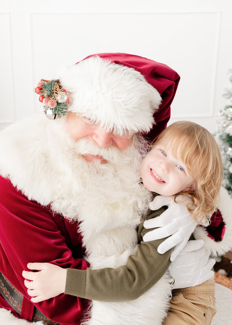 2025-Santa-photos-experience-northern-virginia-stephanie-honikel-photography001 (1 of 1)