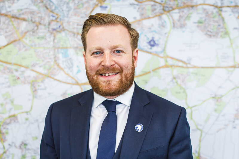 Commerical Headshot Photographer in Kent_Nick Menzies - kent headshot photography colin lavery