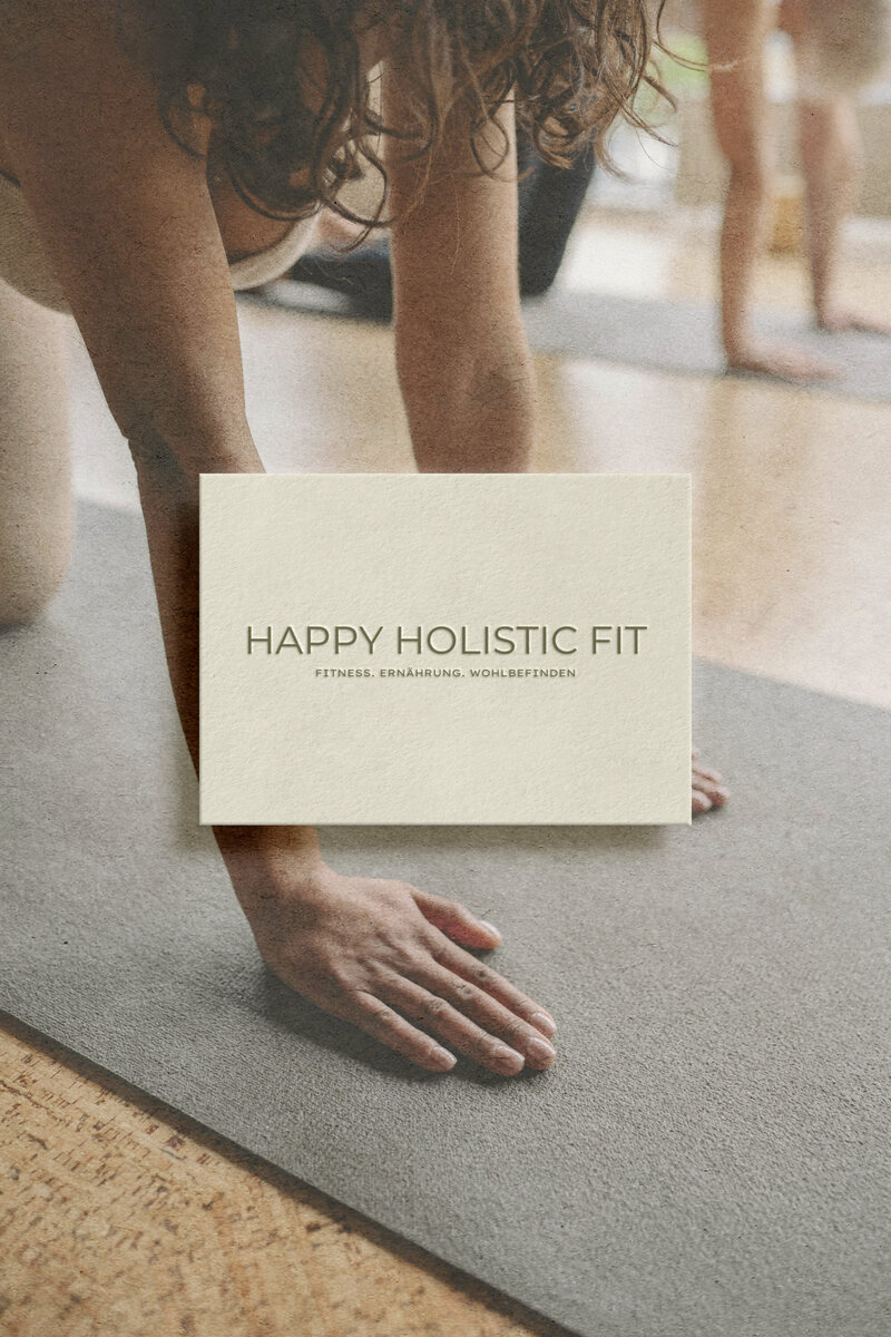 modern and organic brand design for a pilates coach, yoga studio, wellness professional (4)