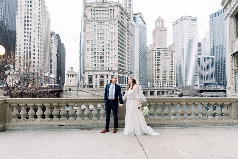 wedding portrait at the wrigley building