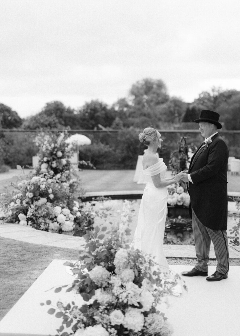Cornwell Manor wedding florist 