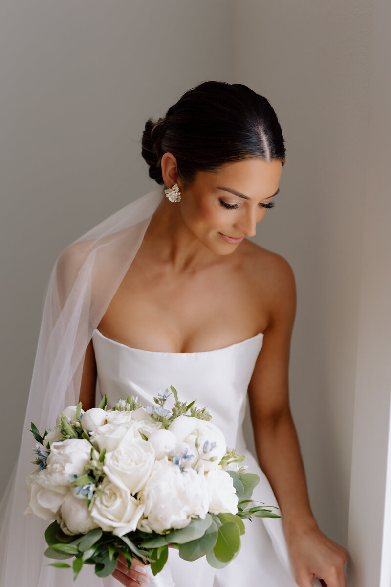 Oswego-Hills-Winery-Wedding-Photos-22