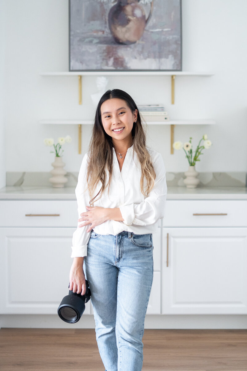 Connie Zhong_Headshot
