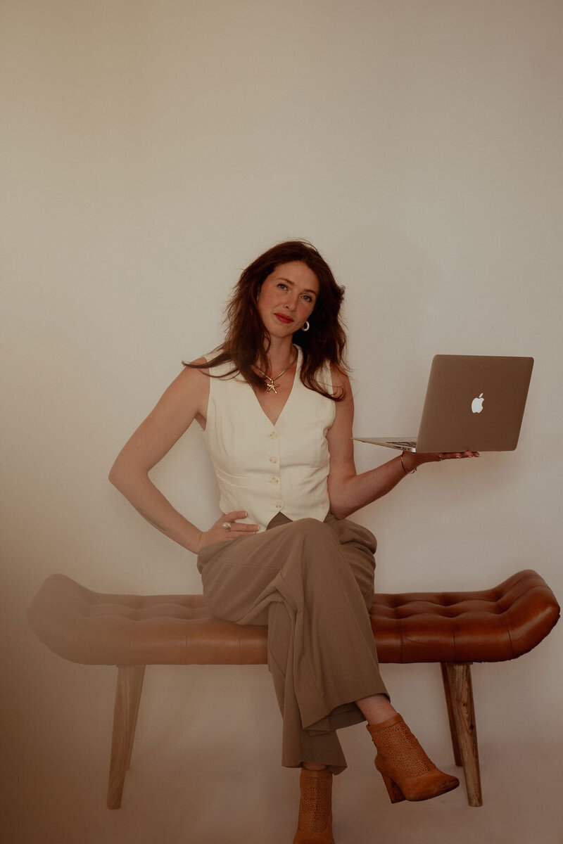 Brand and Web Designer for Hospitality and Service Industry Brands. Based in Humboodt County California. Nichole Collins.