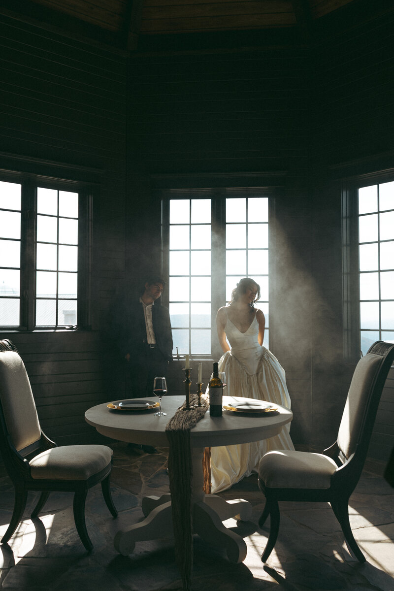 Outdoor Adventurous Couples Photos | Downtown North Georgia Couples Photography | Anna Cahill Photo