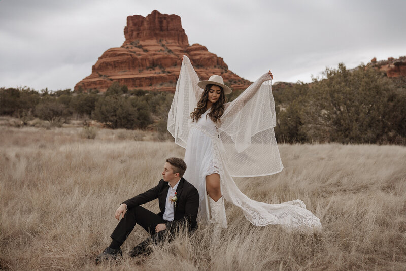 A beautiful modern boho elopement in Sedona