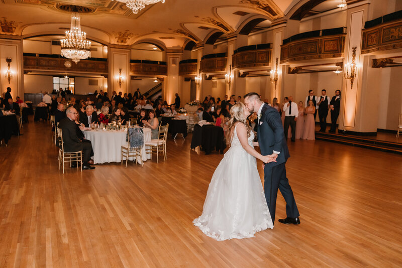 Emily & Brian - Michigan Wedding Photographer - Mariah Kasten Photo 2024-57