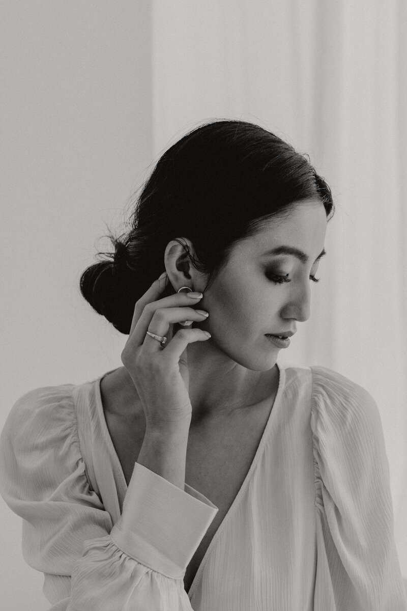 Bride Black and White Portrait | Emmanuel's Bridal