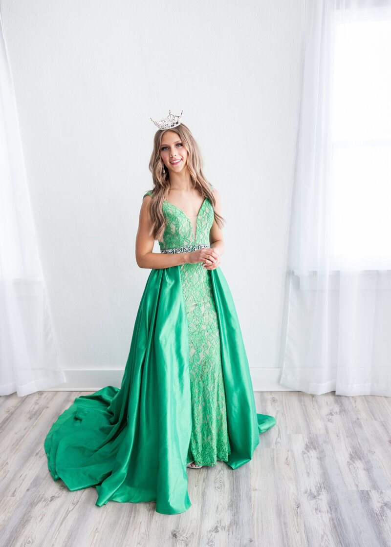 north-dakota-pageant-photos-kellie-rochelle-photography- (12)