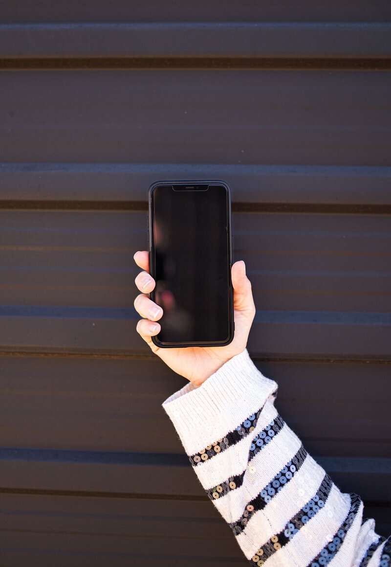 Professional wedding blog writer helping vendors attract dream clients.