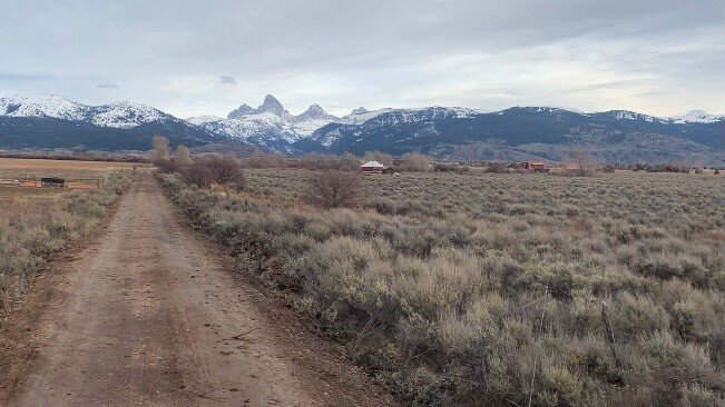 4 peaks from property