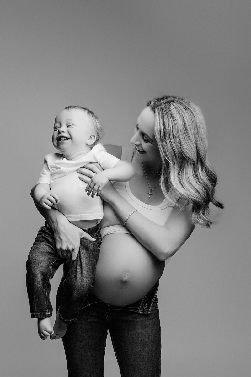 mom and baby maternity photoshoot in studio austin texas