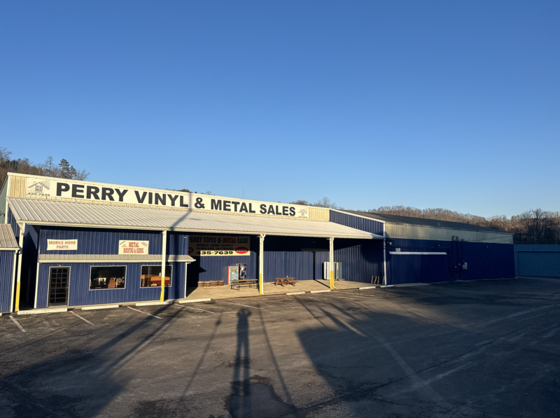 The outside of Perry Vinyl Windows & Doors building in Hazard, Kentucky
