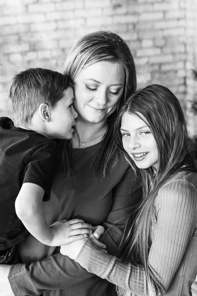 2023 Krystal Moore Photography Moose Jaw Christmas Minis-12