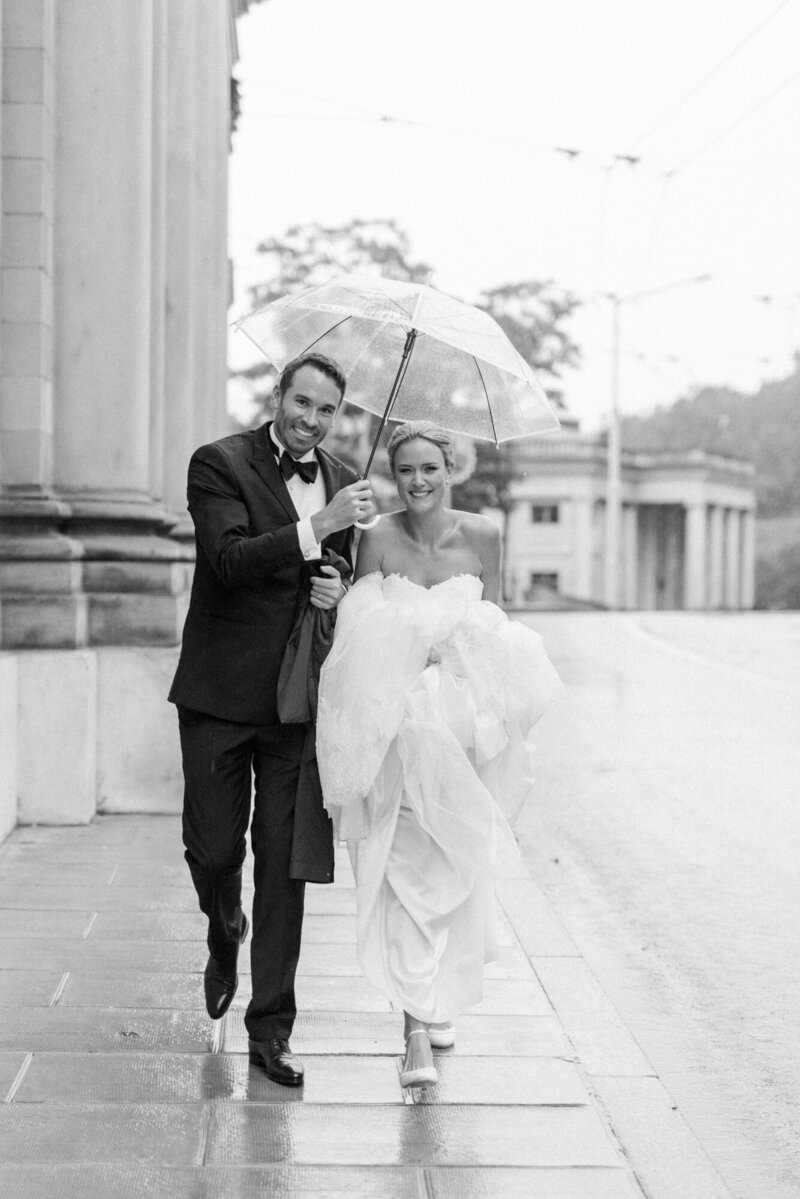 Maïlys Fortune Photography Husband Wife Wedding Weddings Photography France Switzerland Italy Timeless Dreamy Imagery Bilingual French English Destination Weddings Destination Wedding Provence French Riviera Paris Lake Como Tuscany31