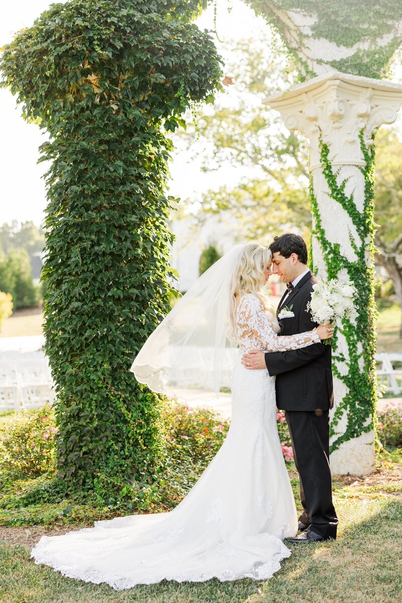 Laci + Wil  Ivy's Favorites-133