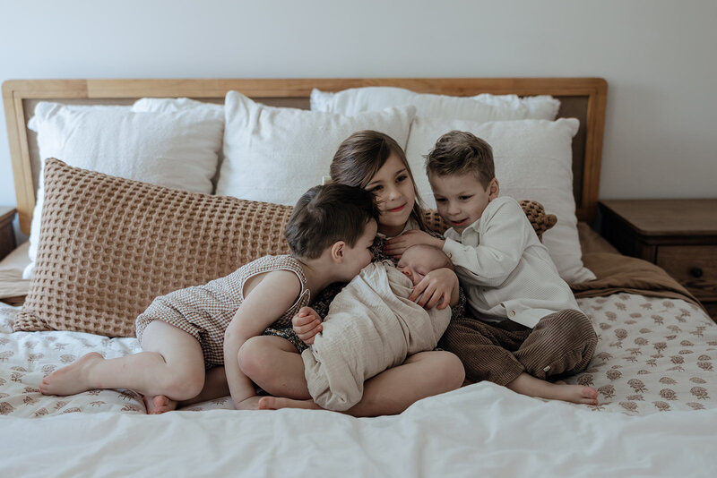 beautiful  newborn  photos from Rachel Boyd Photography based in Georgia! 