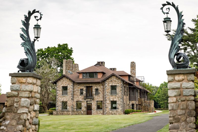 emma-cleary-new-york-nyc-wedding-photographer-videographer-venue-paramount-country-club-2