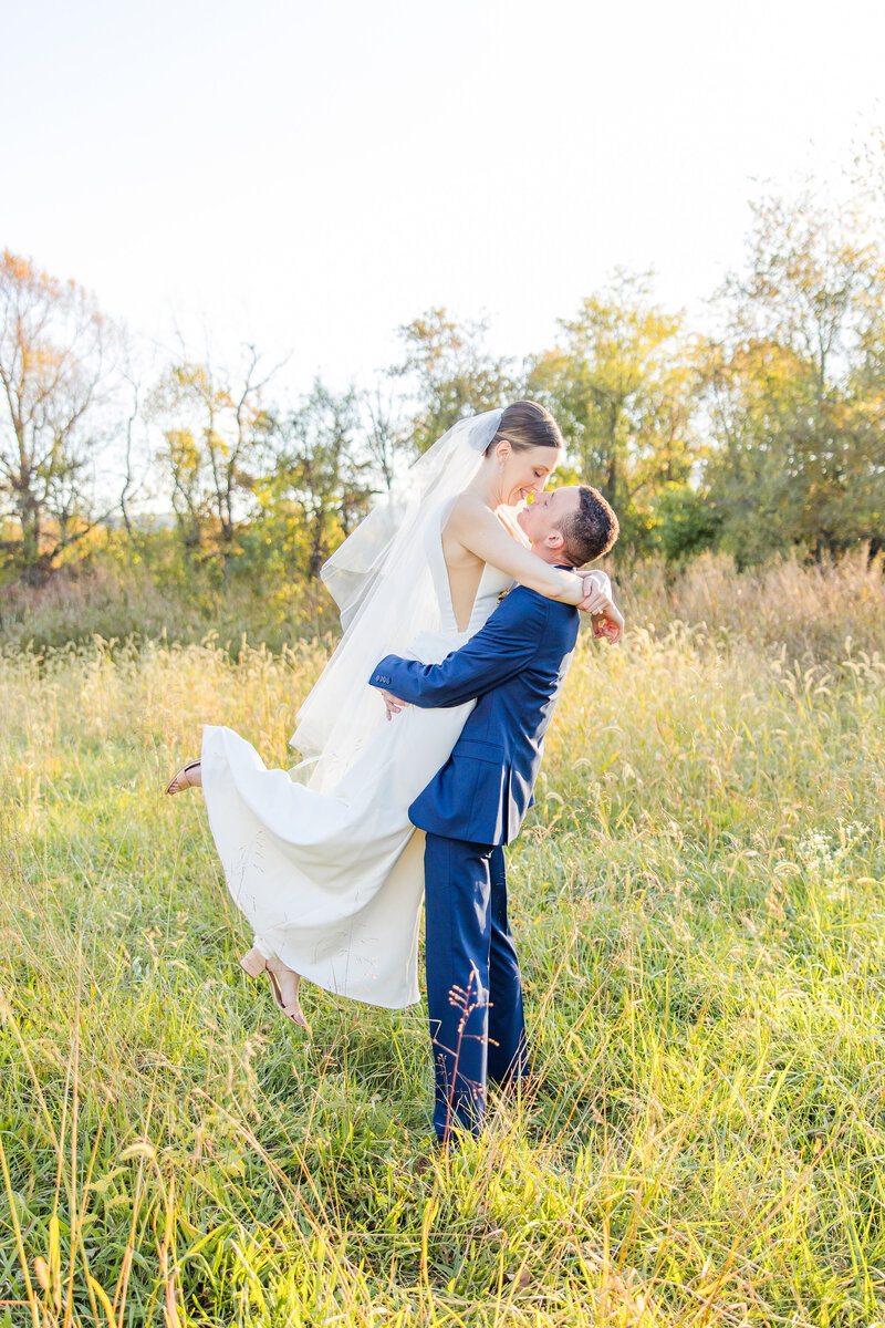 Kaylin + Dakota Wedding Sneak Peeks - by Robin Skievaski Photography -_-29