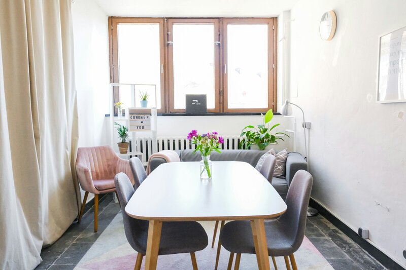 Empty dining room