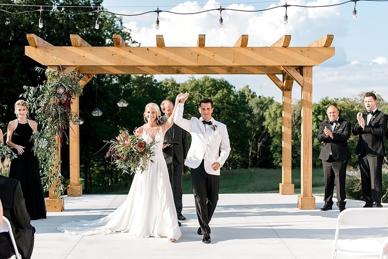 Bloomington_Indiana_The_Wilds_Wedding_Event_Chic_Barn_Weddings_54