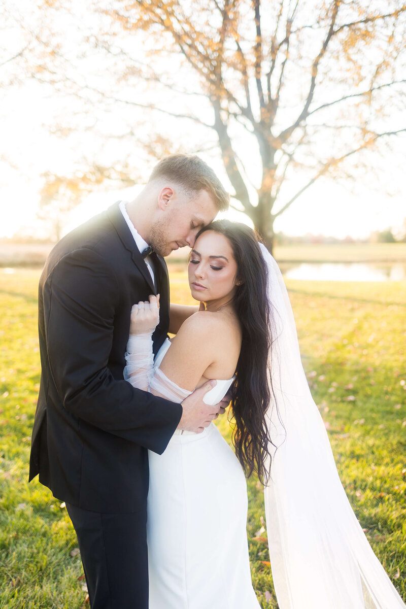 Bride and groom portraits at Tennessee wedding