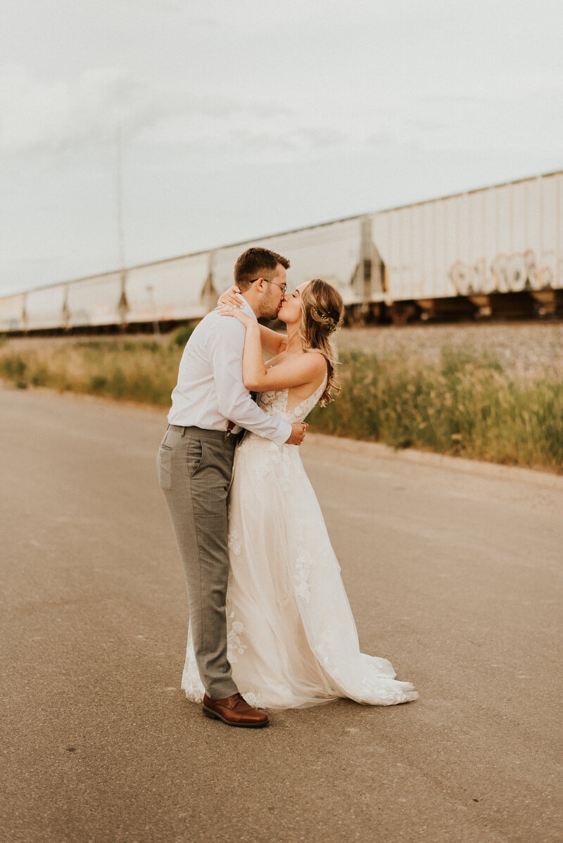 Edmonton-Wedding-Couple-131