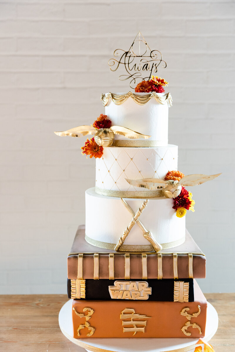 Harry Potter themed wedding cake