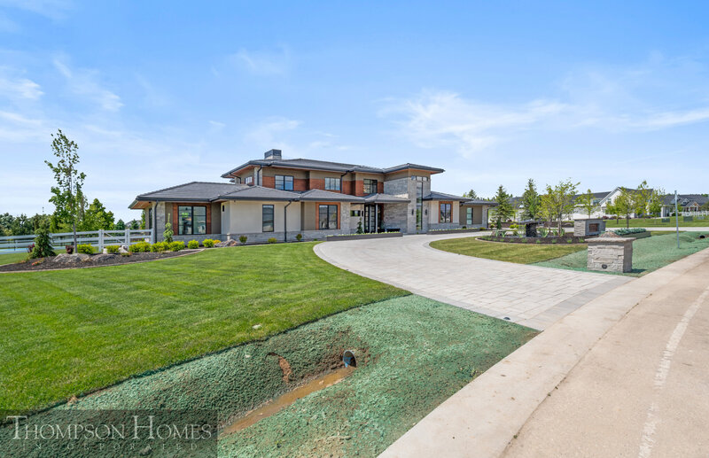 Thompson-Homes-Stillwater-Modern-Prairie-Eagle-Idaho-Custom-Home-Builder-15