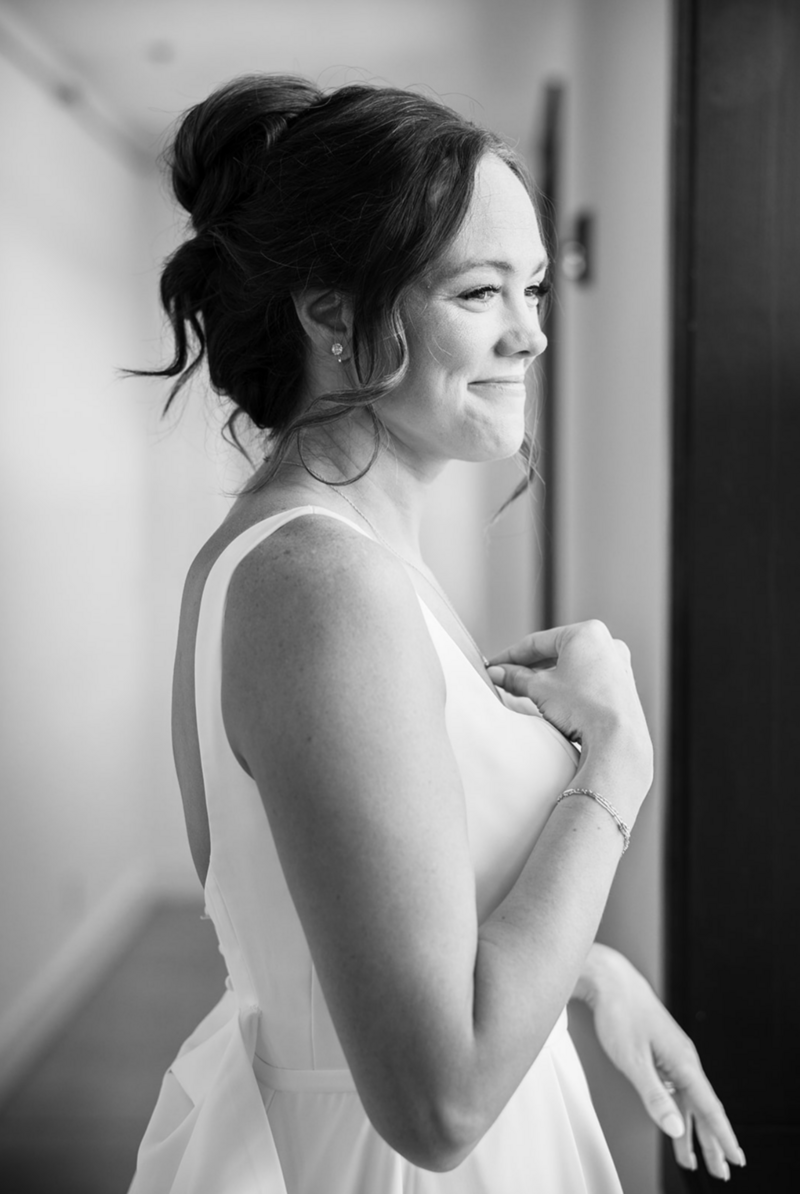 Indiana_Michigan_Wedding Planner_Lafayette_New Journey Farm_Barn_Outdoor Wedding_Bridal Fashion