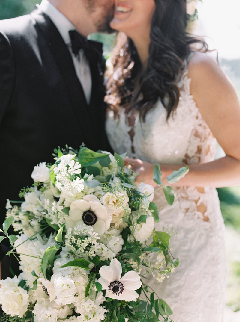 White-and-Green-Chateau-Lill-Wedding-Flora-Nova-Design-Seattle-00012