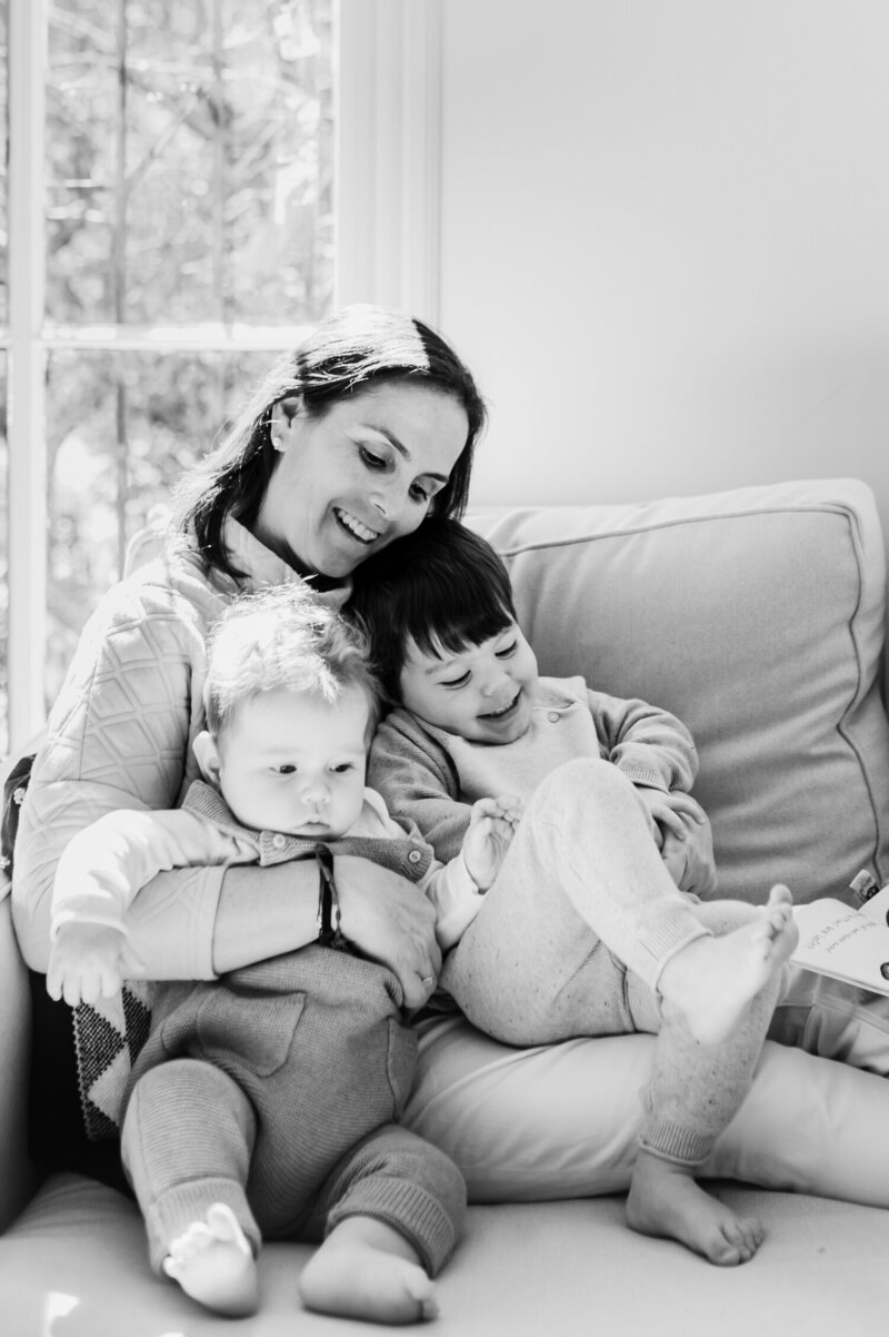 mom hugging her