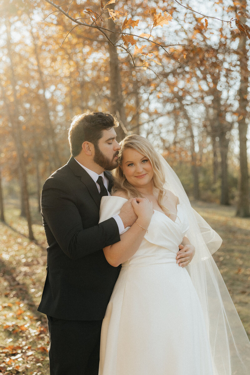The bride leaning against the groom.