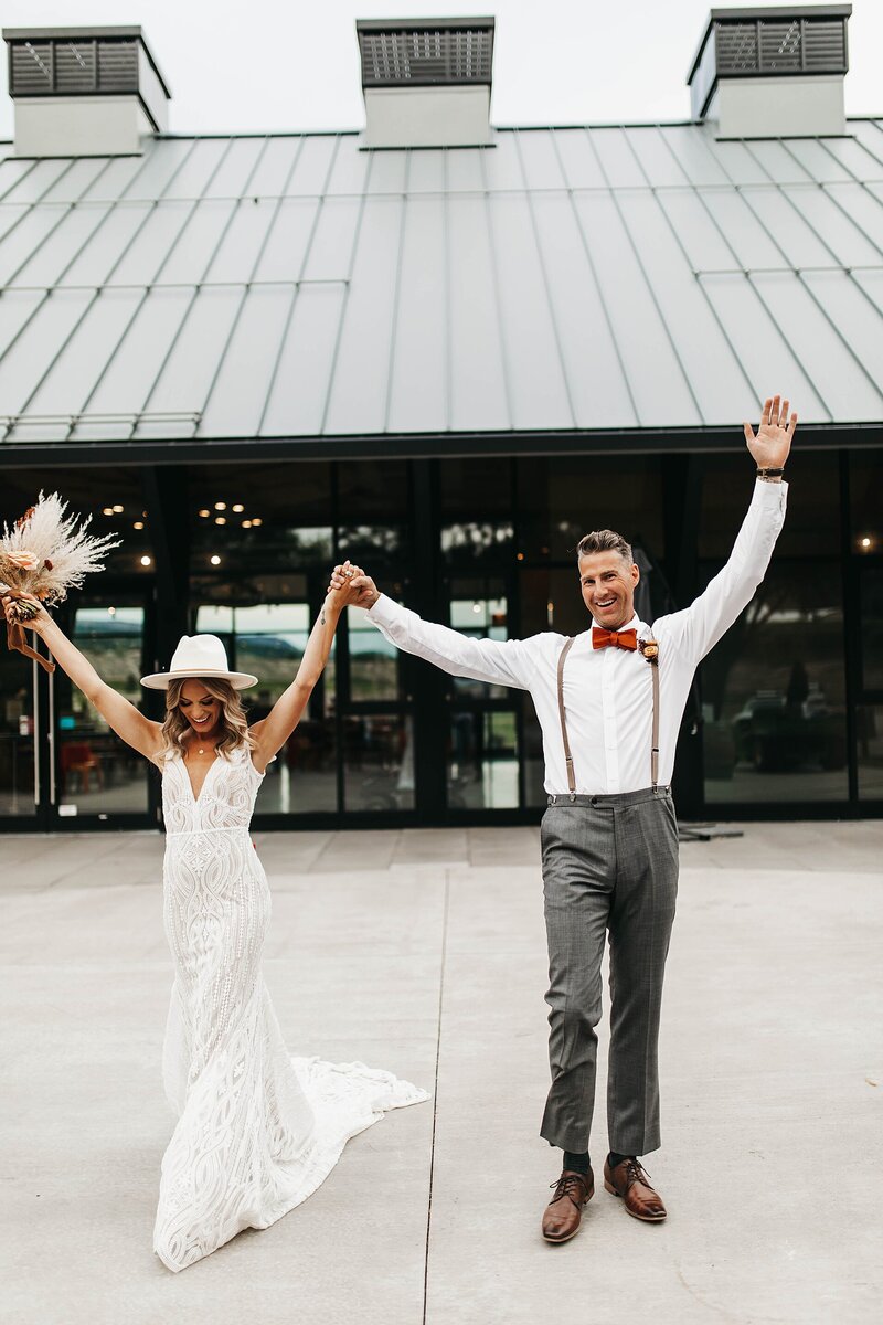 Okanagan Boho Elopement Monte Creek Ranch_1113