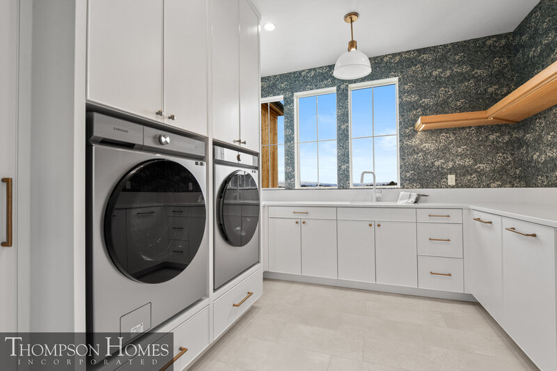 Thompson-Homes-Chateau-Moderne-Meridian-Custom-Home-Builder-84