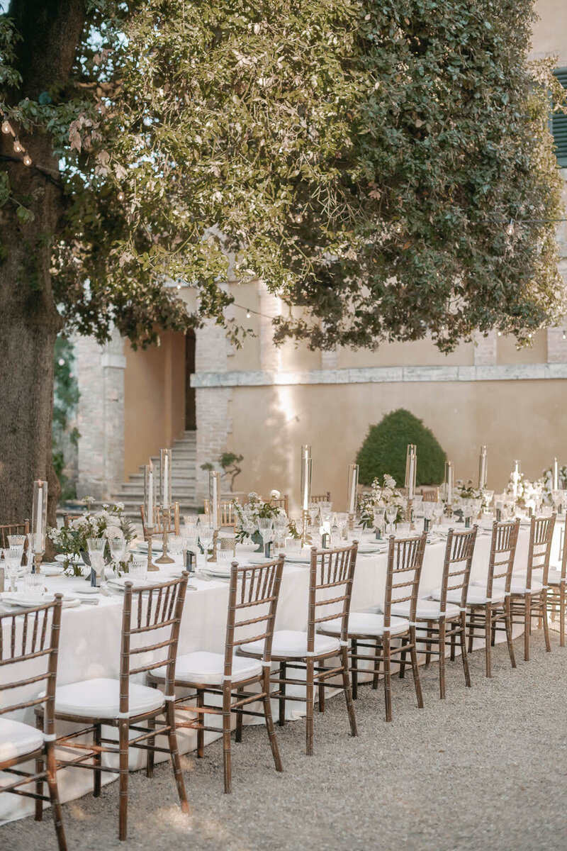 Flora_And_Grace_La_Foce_Tuscany_Editorial_Wedding_Photographer-485