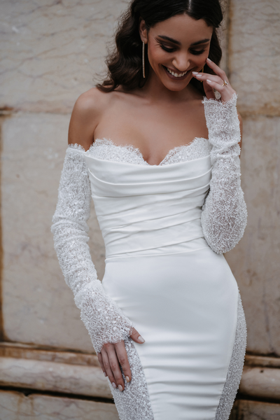E467-Emelia-02-400x600-950dd6f