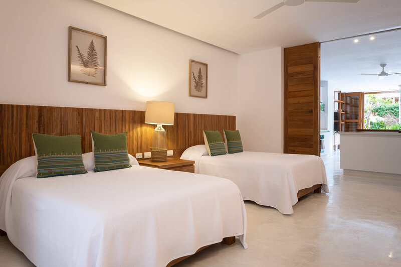 04-1-Careyes-Mexico-Properties-El-Careyes-Club-and-Residences-6D-Suites-Bedroom-7562