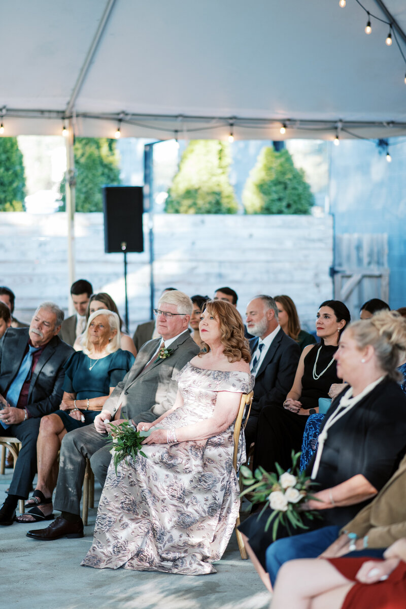sarah-elizabeth-studio-ohio-wedding-photographer-the-landing-cummins-wedding-friday-ceremony-61