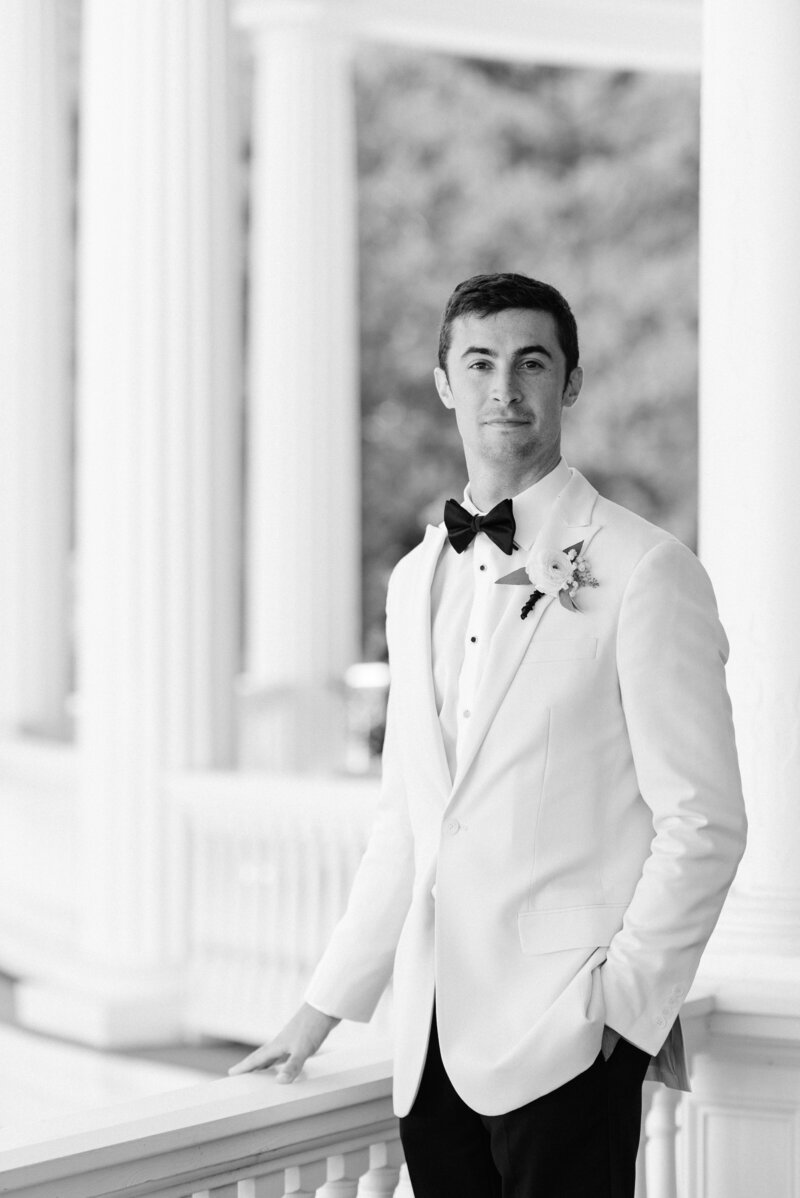 Anna Solo Photography Weddings Portraits Engagements Lifestlye Travel Photographer Global Destination Portsmouth New Hampshire Intentional Moment Driven Imagery Images-50